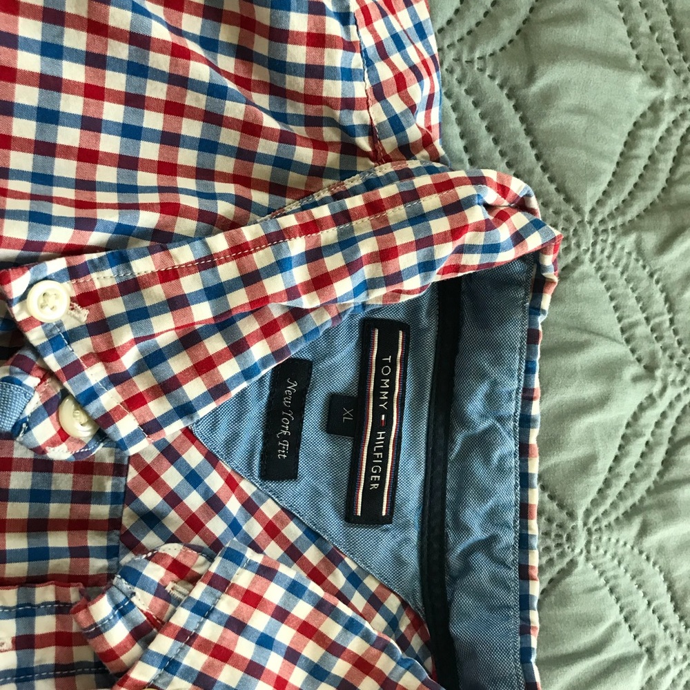 Men’s Tommy Hilfiger button up